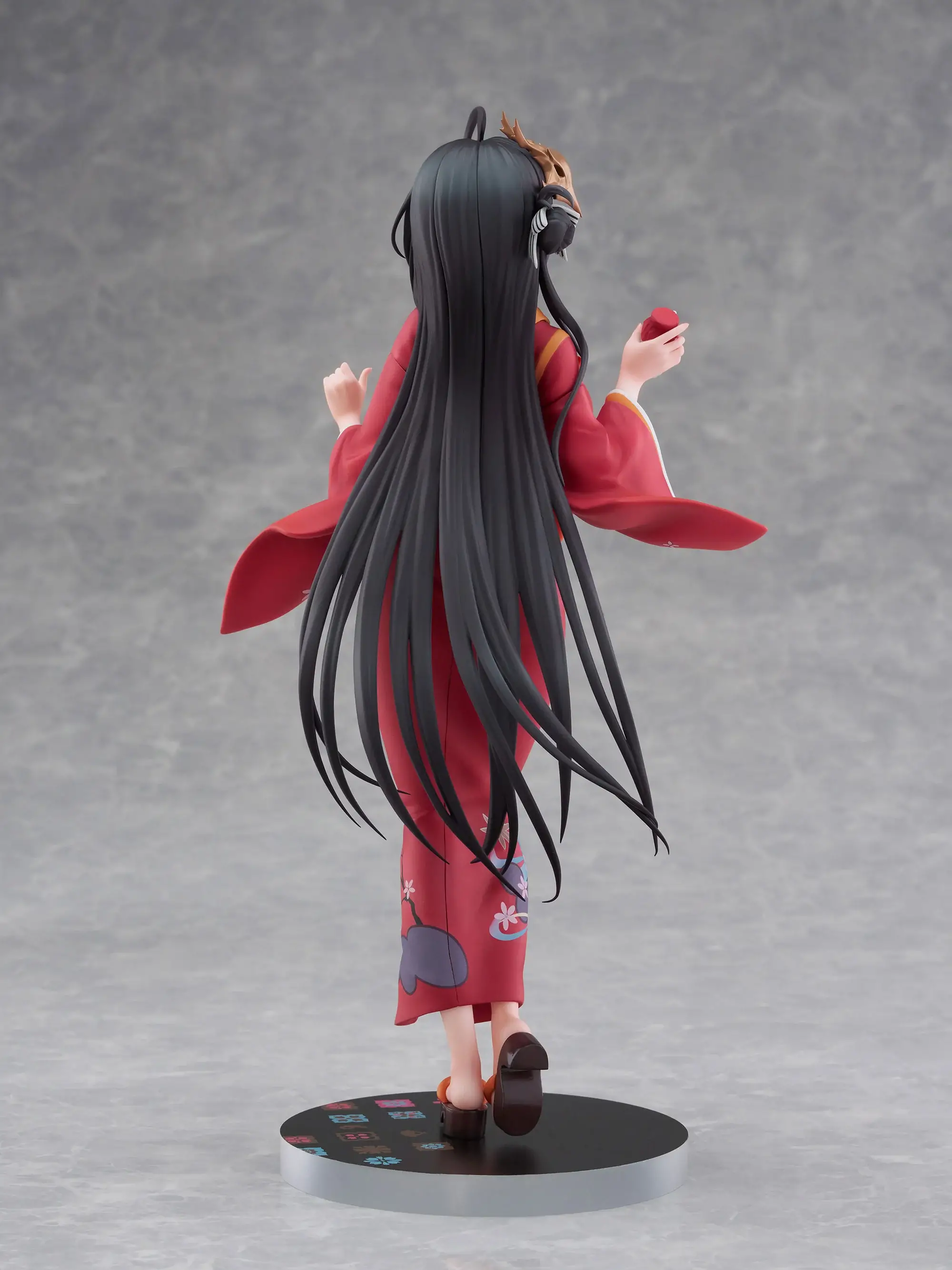 Figurine Taihou Ver. Yukata d'Azur Lane par FuRyu F:NEX